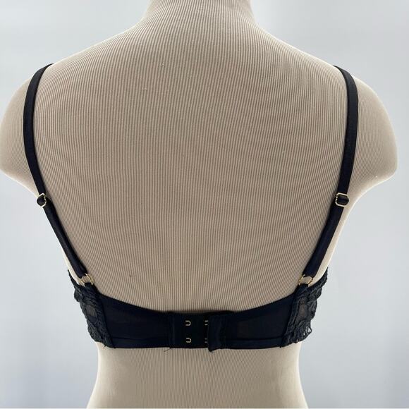 Victoria’s Secret Romantic Low Cut Demi Bra Feminine Black Lace Size 34D - Picture 5 of 10